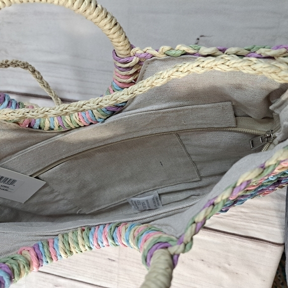 D'margeaux Colorful Multicolor Spring Crossbody Handbag - Picture 8 of 8